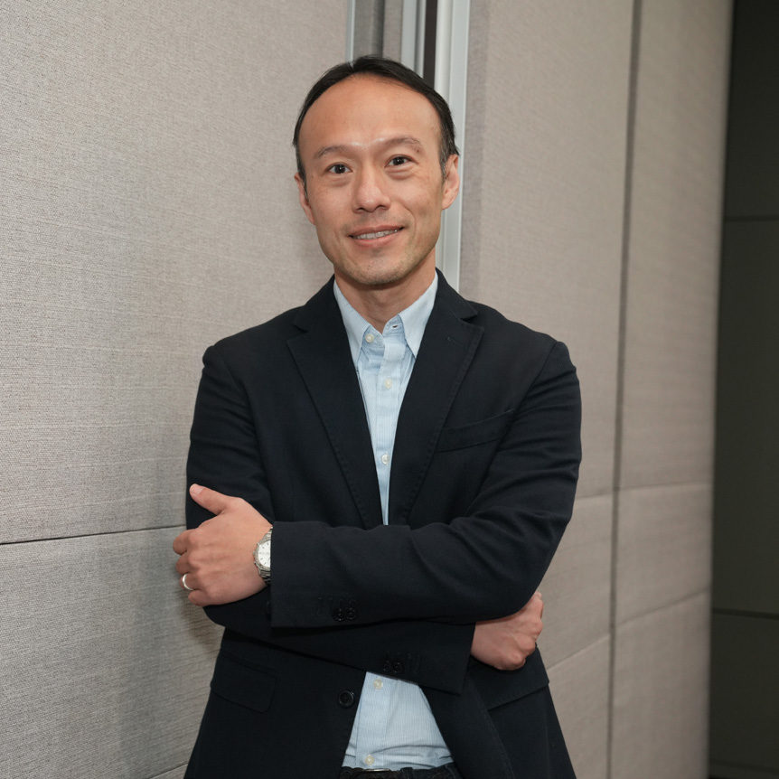 圖1　資策會軟體院技術總監連紹宇表示，在AI/ML整體運作中，演算法只占了其中一小塊，其他需要考量的面向包括模型訓練、資料蒐集及預處理等
